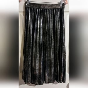 Zara Skirt XS Gunmetal Silver Metallic Pleated Midi High Waist Fall Winter